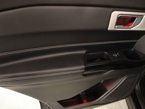 Used 2021 Ford Explorer ST w/ Equipment Group 401A image 19