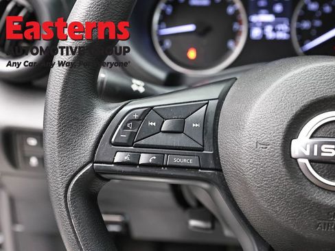 Used 2023 Nissan Kicks S image 15