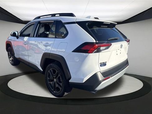 Used 2024 Toyota RAV4 Adventure image 11