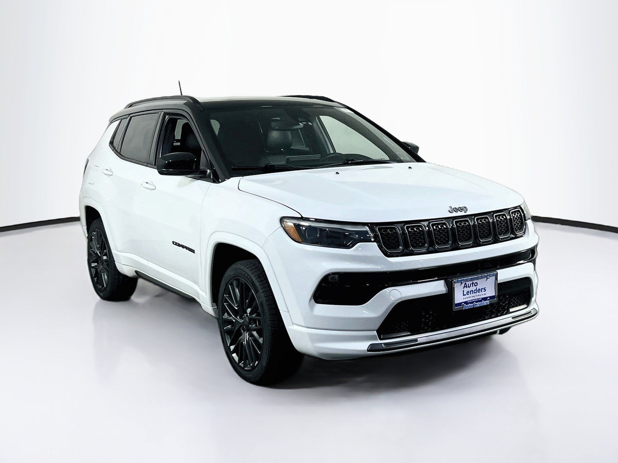 Used 2023 Jeep Compass High Altitude AWD/4WD image 3