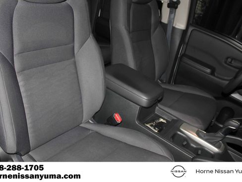 Used 2024 Nissan Frontier S w/ Technology Package RWD image 6