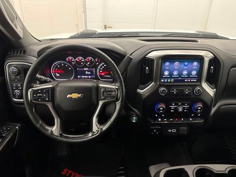 Used 2021 Chevrolet Silverado 2500 LT w/ True North Edition AWD/4WD image 15