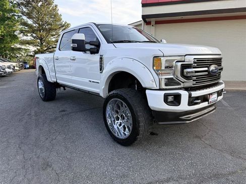 Used 2020 Ford F250 Limited w/ FX4 Off-Road Package AWD/4WD image 3