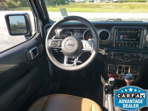 Used 2023 Jeep Gladiator Rubicon w/ LED Lighting Group image 17