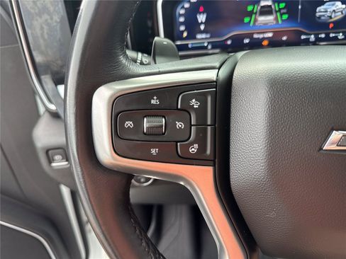 Used 2022 Chevrolet Silverado 1500 RST w/ Redline Edition AWD/4WD image 22