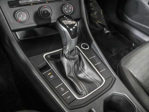 Certified 2023 Volkswagen Jetta S FWD image 30
