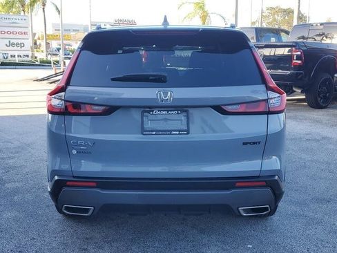 Used 2023 Honda CR-V Sport image 6