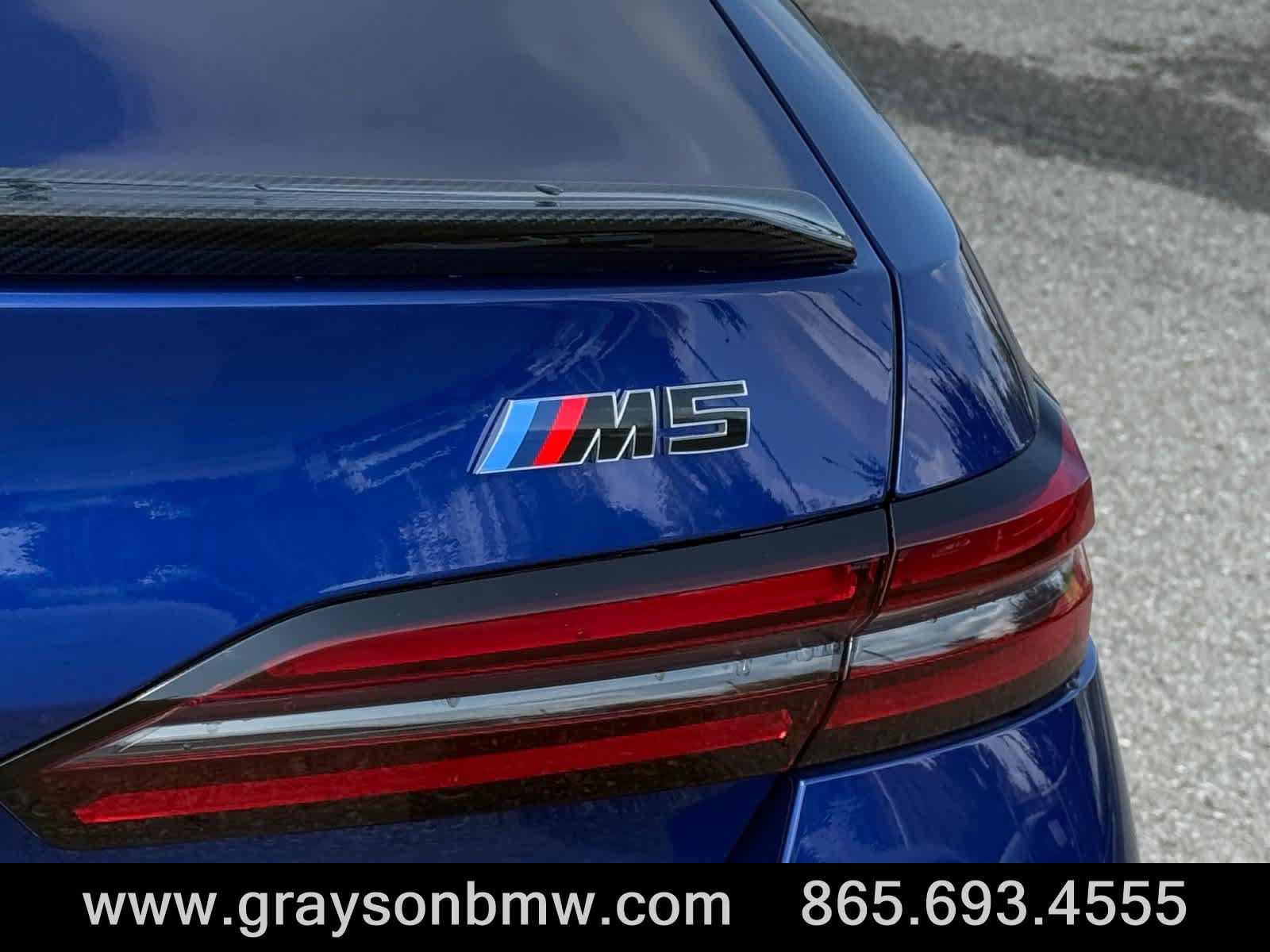 Used 2025 BMW M5 w/ Carbon Package AWD/4WD image 11