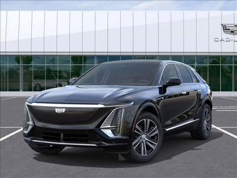 New 2026 Cadillac Lyriq Luxury RWD image 6