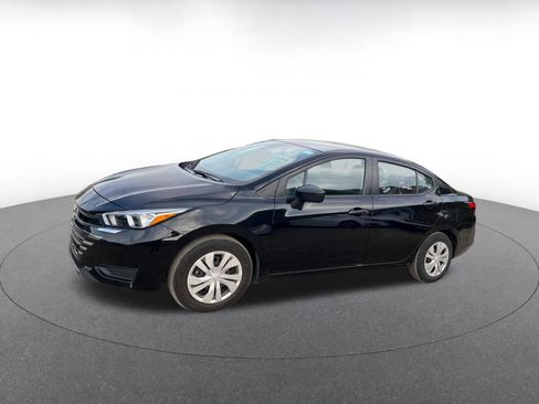 Used 2024 Nissan Versa S image 8