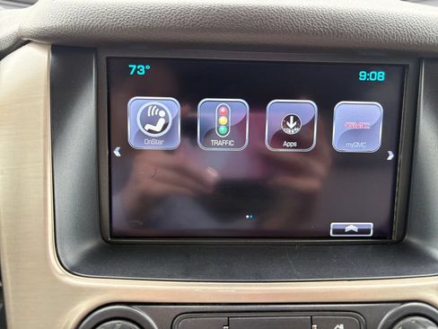 Used 2017 GMC Yukon XL Denali w/ Open Road Package AWD/4WD image 25