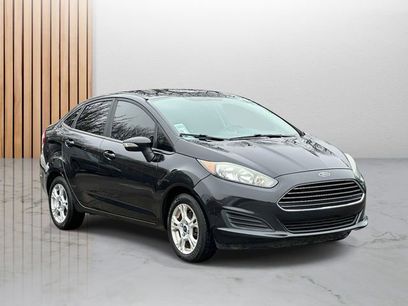 Used 2015 Ford Fiesta SE