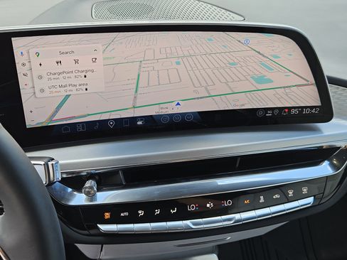 New 2025 Cadillac Lyriq Sport RWD image 26