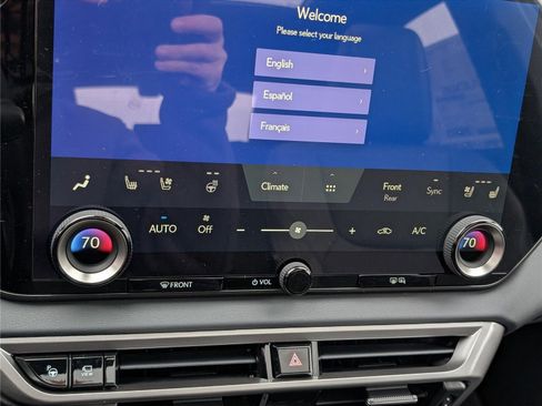 New 2026 Lexus RX 350 AWD image 25