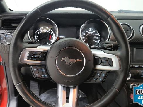 Used 2018 Ford Mustang Coupe RWD image 37