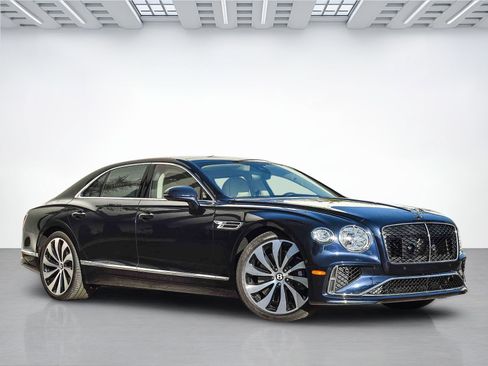 New 2026 Bentley Flying Spur Plug-In Hybrid image 7