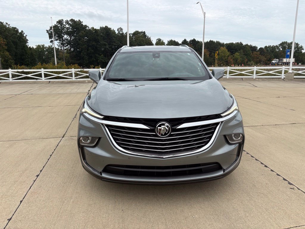 Used 2023 Buick Enclave Premium w/ Experience Buick Package FWD image 9