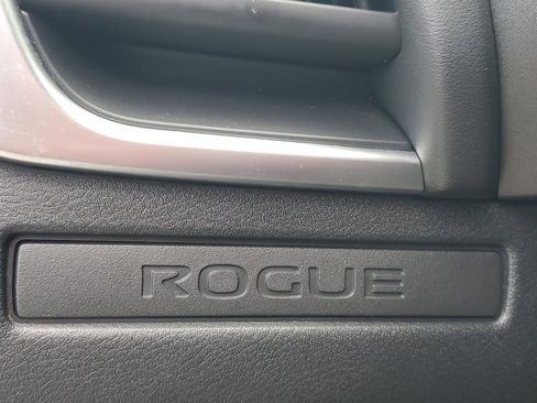 Certified 2023 Nissan Rogue S image 29
