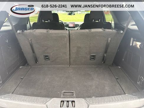 Used 2020 Ford Explorer XLT w/ Comfort Package AWD/4WD image 29