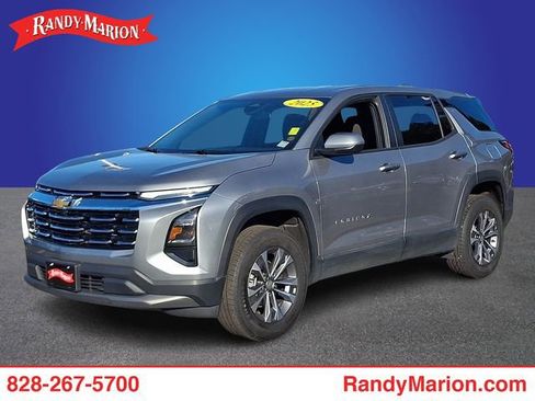 Used 2025 Chevrolet Equinox LT FWD image 1