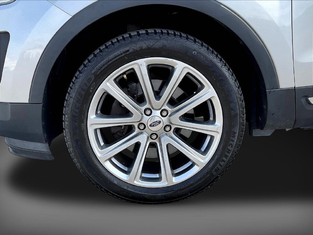 Used 2016 Ford Explorer Limited AWD/4WD image 35