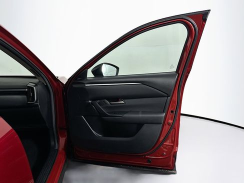 Used 2025 MAZDA CX-50 AWD 2.5 S w/ Premium Package image 32