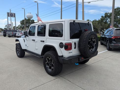 Used 2021 Jeep Wrangler Unlimited Rubicon 4xe w/ Safety Group AWD/4WD image 5