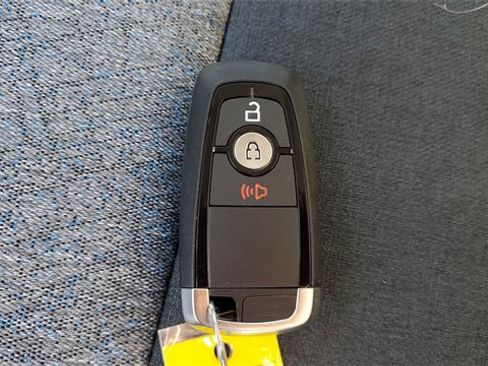 New 2025 Ford Maverick XLT w/ Equipment Group 301A image 37