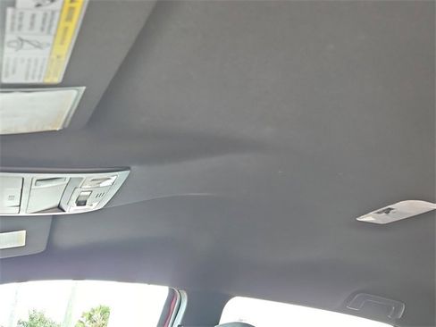 Used 2017 Toyota Tacoma TRD Sport image 29