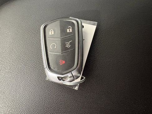 Used 2024 Cadillac XT6 Premium Luxury image 35