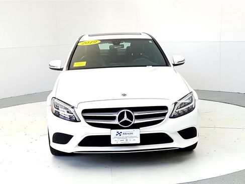 Used 2019 Mercedes-Benz C 300 4MATIC Sedan image 2