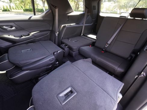 Used 2023 Chevrolet Traverse Premier w/ Redline Edition FWD image 25