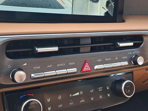 New 2026 Hyundai Palisade Calligraphy AWD/4WD image 16