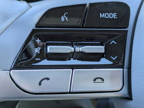 Certified 2023 Hyundai Elantra SEL w/ Convenience Package image 22