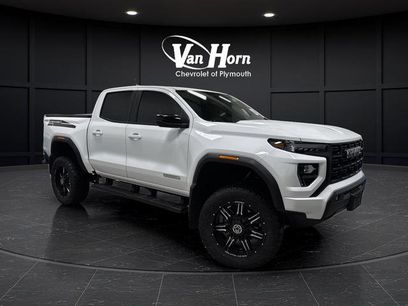 Used 2024 GMC Canyon Elevation w/ Convenience Package