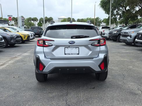 Used 2024 Subaru Crosstrek 2.0i Premium image 6