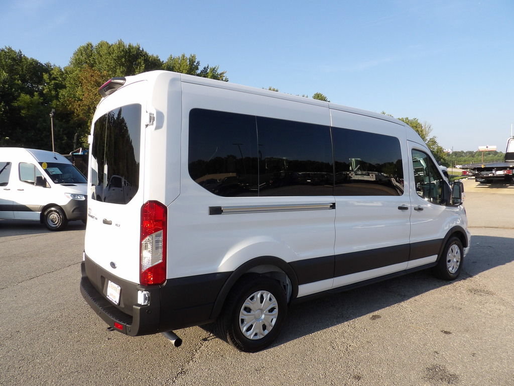 Used 2025 Ford Transit 350 XLT RWD image 8