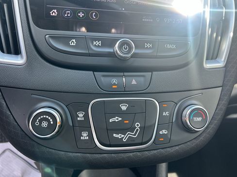 Used 2020 Chevrolet Malibu LS w/ LPO, Convenience Package 1 FWD image 25