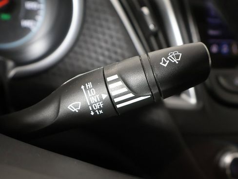 Used 2023 Chevrolet Malibu LT image 36