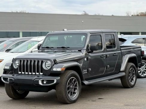 Used 2021 Jeep Gladiator Overland w/ Popular Equipment Package image 39