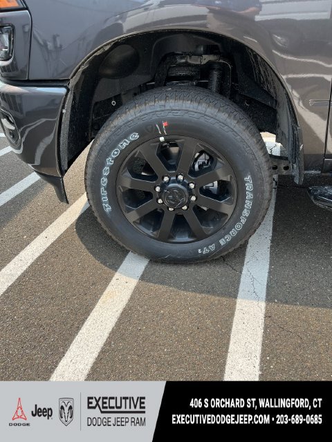 New 2026 RAM 3500 Big Horn AWD/4WD image 7