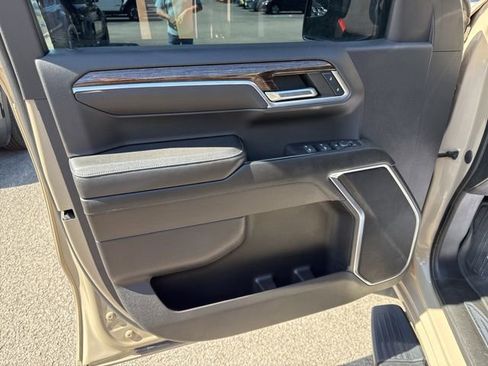 Used 2022 GMC Sierra 1500 Elevation image 16