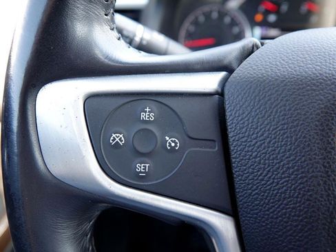 Used 2019 GMC Acadia SLE image 23