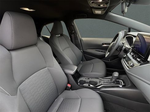 Certified 2024 Toyota Corolla SE image 15