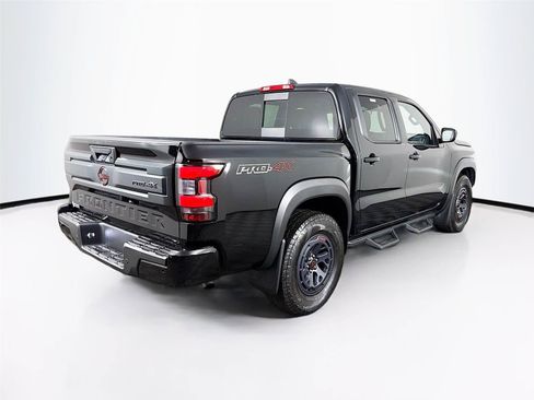 Used 2025 Nissan Frontier PRO-4X AWD/4WD image 7