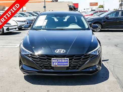 Certified 2023 Hyundai Elantra SEL w/ Convenience Package FWD image 2