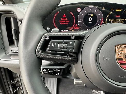 Used 2025 Porsche Cayenne GTS image 20