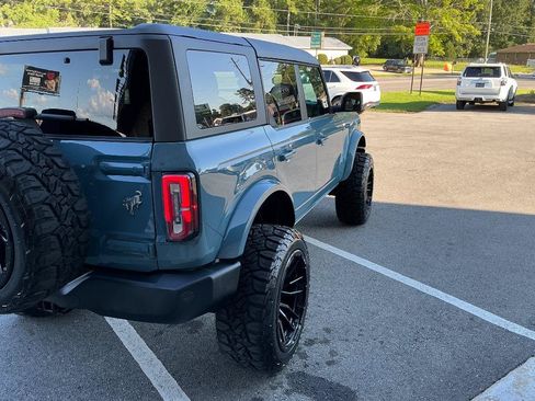Used 2023 Ford Bronco Outer Banks AWD/4WD image 6