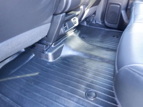 Used 2020 Chevrolet Silverado 2500 W/T w/ WT Convenience Package image 10