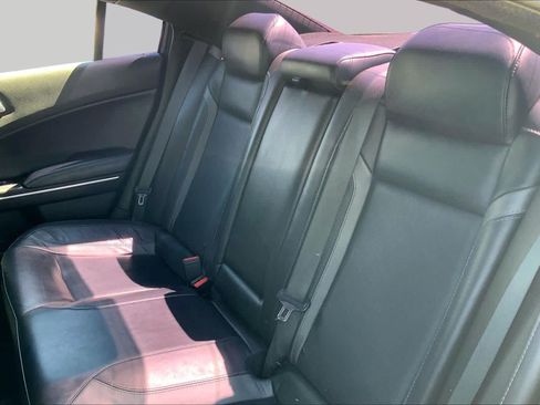 Used 2020 Dodge Charger SXT w/ Leather Interior Group RWD image 21